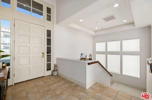 16656 Calle Haleigh, Pacific Palisades, CA 90272-1969