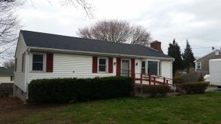 153 Viking Dr, Portsmouth RI  02871-3251 exterior