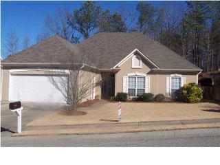 132 Saint Charles Dr, Helena, AL 35080-7008