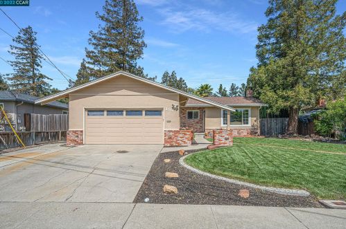 1321 Paradise Dr, Pacheco, CA 94553-4853