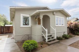 1008 Jones St, Berkeley, CA 94710-1520