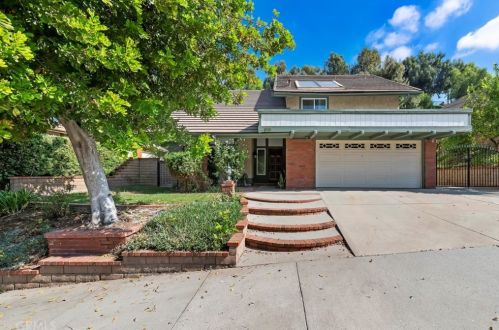 919 Avenida Loma Vis, San Dimas, CA 91773-4077