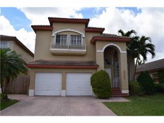 9762 29th Ter, Miami FL  33172-1078 exterior