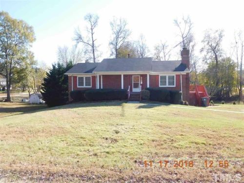 107 Meadow Brook Ln, Oxford, NC 27565-2870