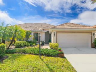 4328 Callista Ln, Sarasota FL  34243-5255 exterior