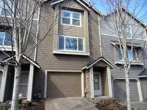 21545 Laurel Wood Ln, Interlachen, OR 97024-6796