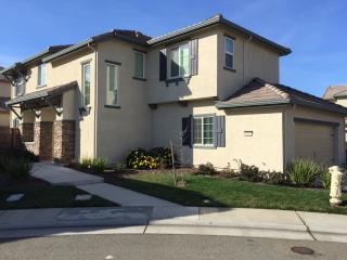 1042 Landmark Cir, Lincoln, CA 95648-2979