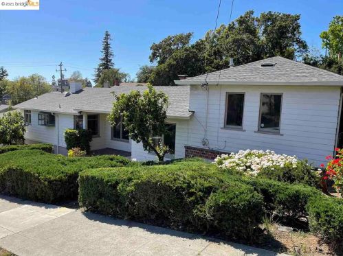 4207 Laguna Ave, Oakland, CA 94602-2511