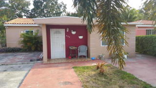 430 117th St, Miami FL  33168-3400 exterior