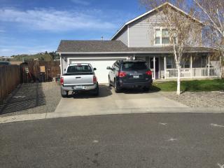 203 Joyce Pl, Yakima WA  98908-1494 exterior