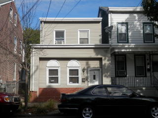 118 Bayard St, Trenton, NJ 08611-1504