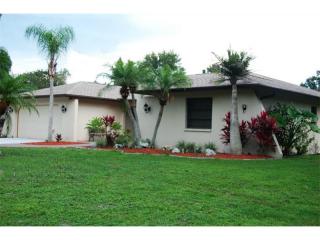 4335 Pine Meadow Ter, Sarasota, FL 34233-3644