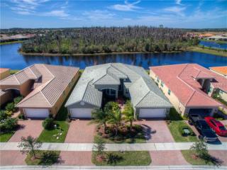 15725 Aurora Lake Cir, Wimauma, FL 33598-4033