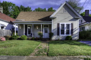 617 Ash St, Bristol, TN 37620-2421