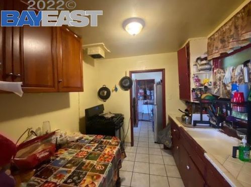 1150 92nd Ave, Oakland, CA 94603-1358