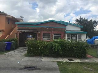 1771 47th St, Miami, FL 33142-4042