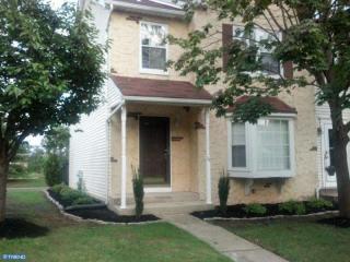 24 Pinedale Ct, Trenton NJ  08690-3315 exterior