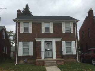 15611 Mapleridge St, Detroit, MI 48205-3030