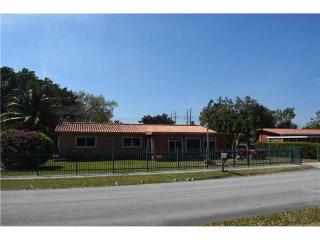 9840 35th Ter, Miami, FL 33165-3966