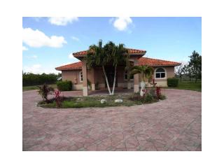 19451 208th St, Miami, FL 33187-5311