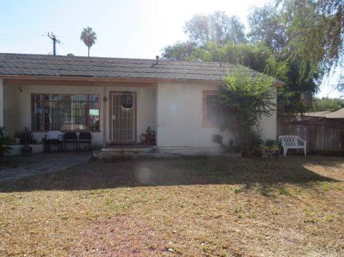 1833 Pepper Tree Ln, San Bernardino, CA 92404-4956