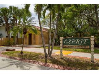 9676 138th Ave, Miami, FL 33186-7329