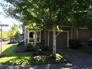 2880 Blossom Hill Rd, Interlachen, OR 97024-6795