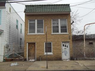 632 12th St, Newark NJ  07103-1710 exterior