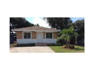 1980 47th Ter, Miami FL  33142-4052 exterior