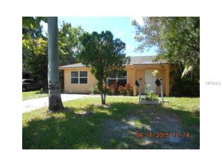 2900 Oak St, Sarasota, FL 34237-7346