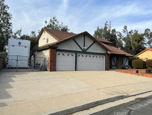 945 Wellington Rd, San Dimas, CA 91773-3731