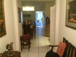 8217 163rd Pl, Miami FL  33193-5122 exterior