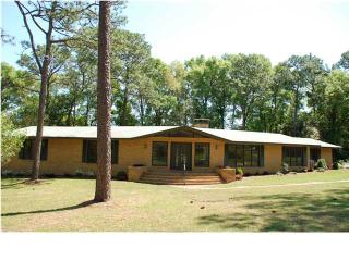 239 Suzanne Cir, Mobile AL  36608-2249 exterior