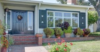 511 Brewington Ave, Watsonville, CA 95076-4026