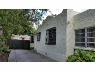 534 70th St, Miami, FL 33138-5633