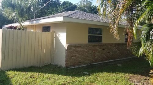 506 Pine Rd, Nokomis, FL 34275-3043