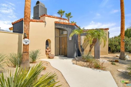 3778 Escoba Dr, Palm Springs CA  92264-3547 exterior