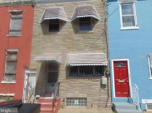 785 Chestnut St, Camden, NJ 08103-2401