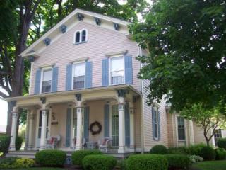 150 Main St, Naples NY  14512-9205 exterior