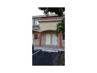 5655 109th Ave, Miami FL  33178-3984 exterior