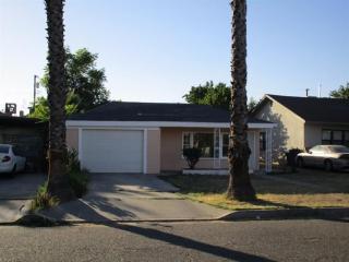 416 Lake Ave, Sharon, CA 93610-2470