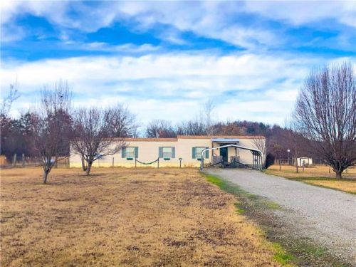 17424 3rd St, Spiro, OK 74959-3970