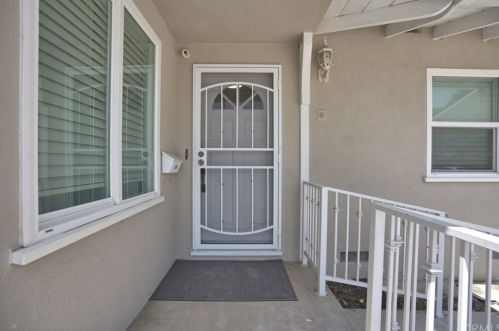 1447 Princeton St, Ontario, CA 91762-1728