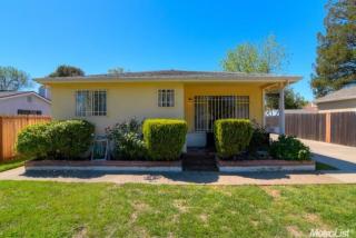 3420 52nd St, Sacramento, CA 95820-1610