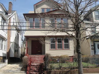 31 Bock Ave, Newark, NJ 07112-2115