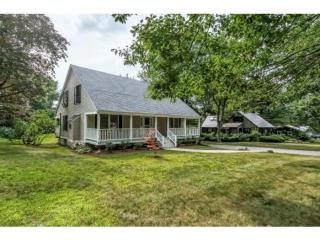 10 Pond Rd, Derry, NH 03038-3946