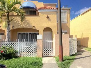 8575 5th Ter, Miami FL  33126-3884 exterior