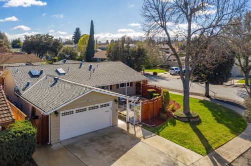 1028 Oaktree Dr, San Jose, CA 95129-3144