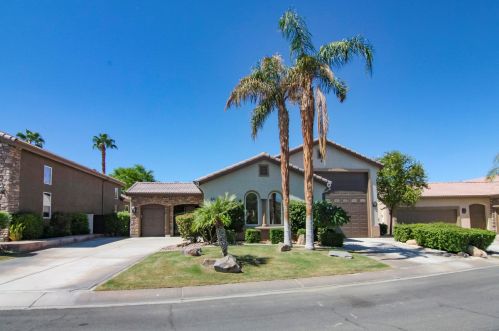 49701 Newman Cir, Indio CA  92201-7500 exterior