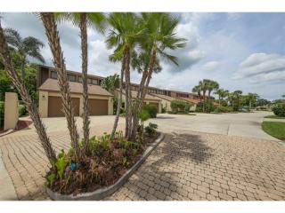 3482 Beekman Pl, Sarasota, FL 34235-2266